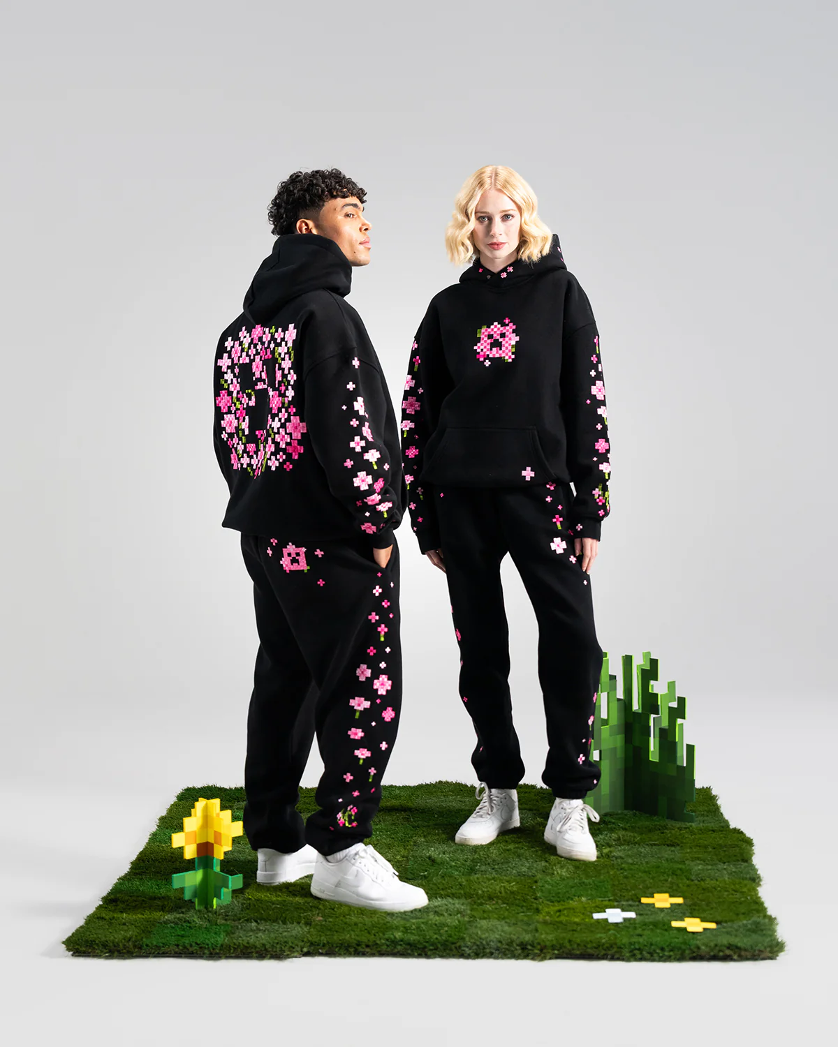 The Blossom Trackpants - Image 4