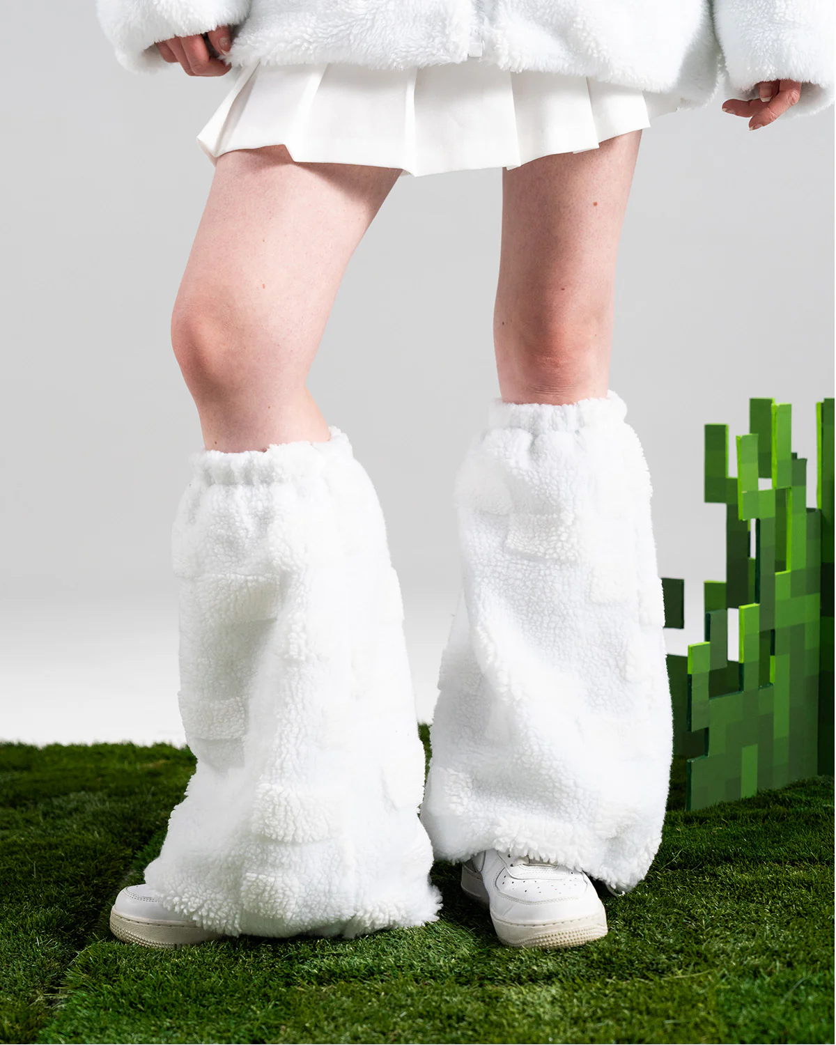 The Sheep Sherpa Leg Warmers - Image 4